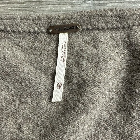 FREE People Pullover Sweater Size XS Solid Color Block Brown Tan - Picture 4 of 7